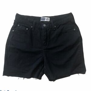 Levi’s Signature black midrise cut off Raw Hem denim shorts 12